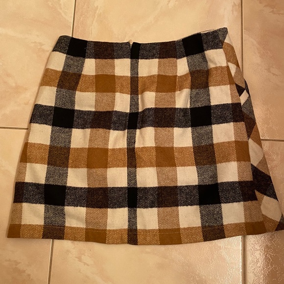 Plaid mini skirt - Picture 4 of 4